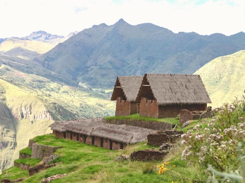 HUCHUY QOSQO TREK: HUCHUY QOSQO - LAMAY - INKARRY MUSEUM - OLLANTAYTAMBO - AGUAS CALIENTES