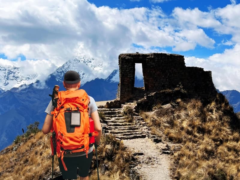 RAYAN – SUN GATE – CHOQUETACARPO