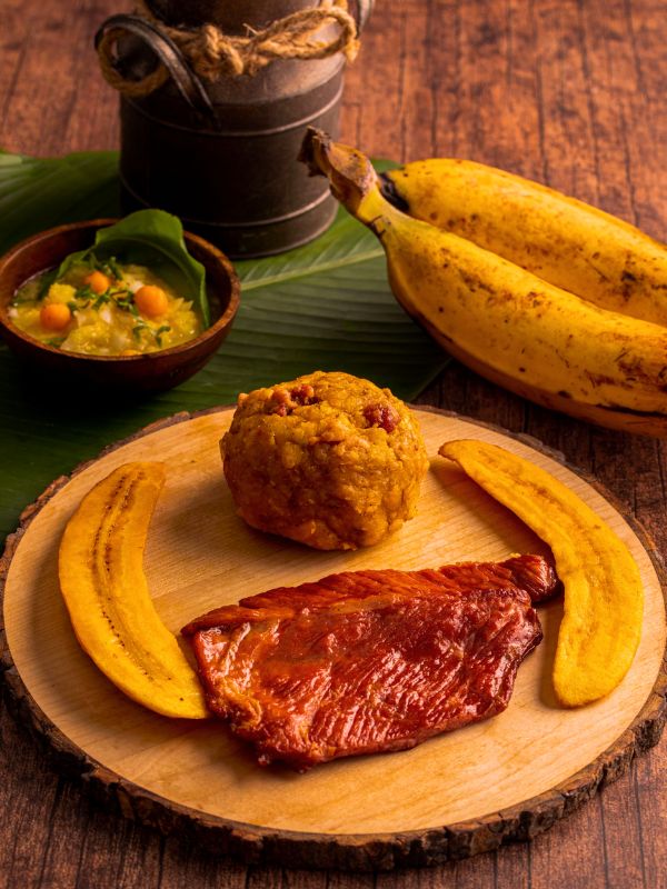 AMAZON RAINFOREST FOOD: 11 TRADITIONAL DISHES YOU HAVE TO EAT