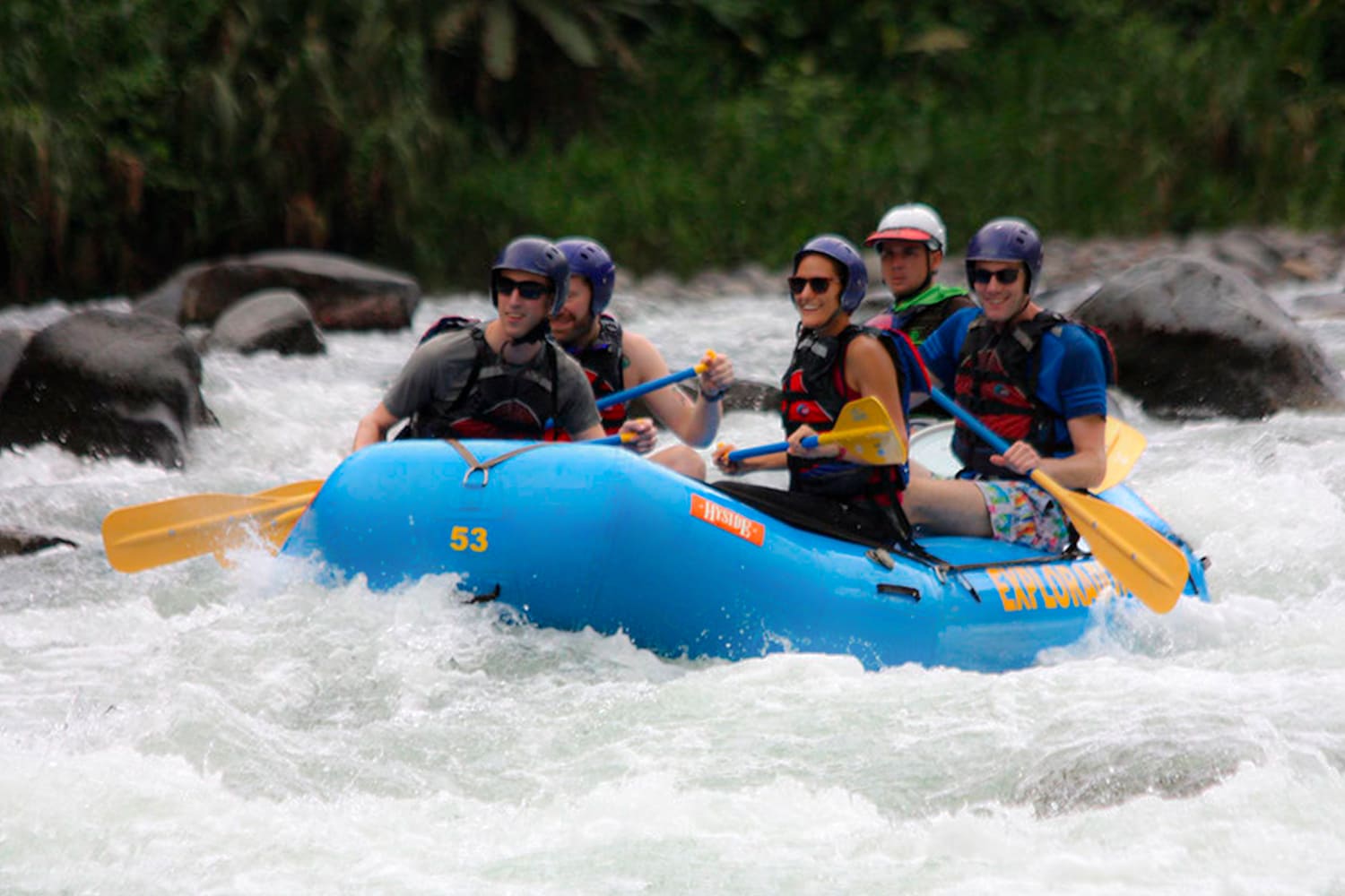 4.- ADVENTURE SPORTS IN CUSCO: BOATING ON THE VILCANOTA RIVER