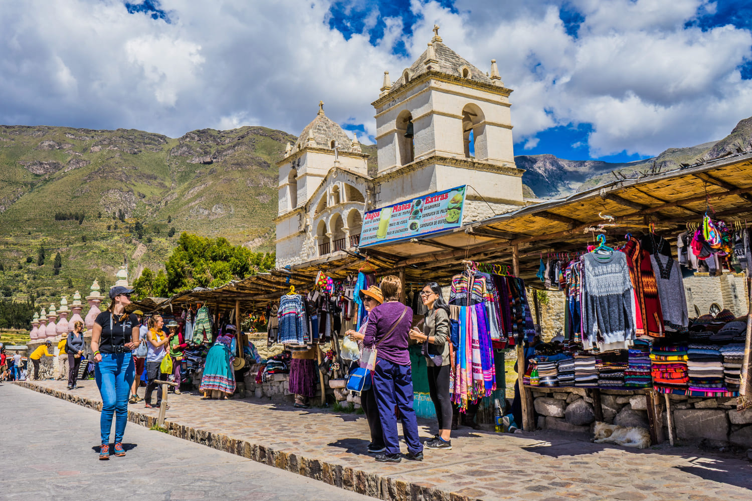 THE VILLAGES OF THE COLCA DU CANYON