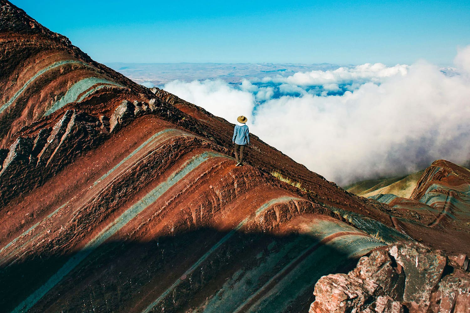 8.- COLORFUL MOUNTAIN PALLAY PUNCHU