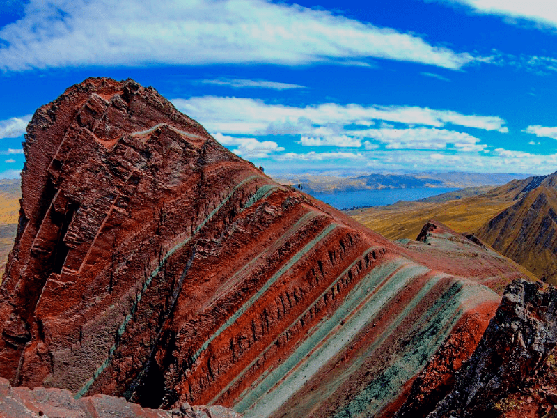PALLAY PONCHO RAINBOW MOUNTAIN BY ANDEAN GREAT TREKS