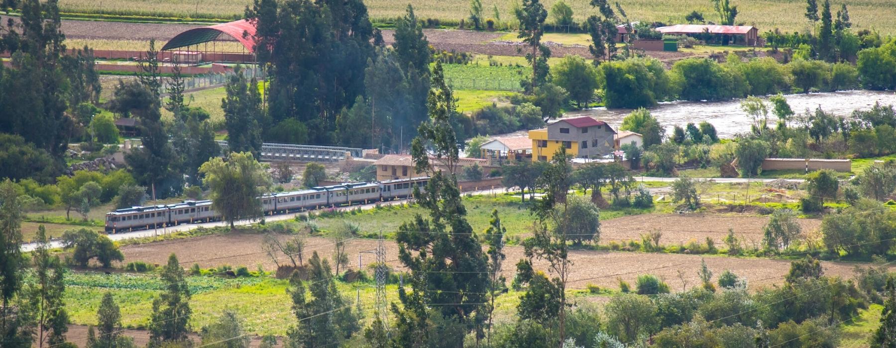 TRAIN TO MACHU PICCHU BY ANDEAN GREAT TREKS