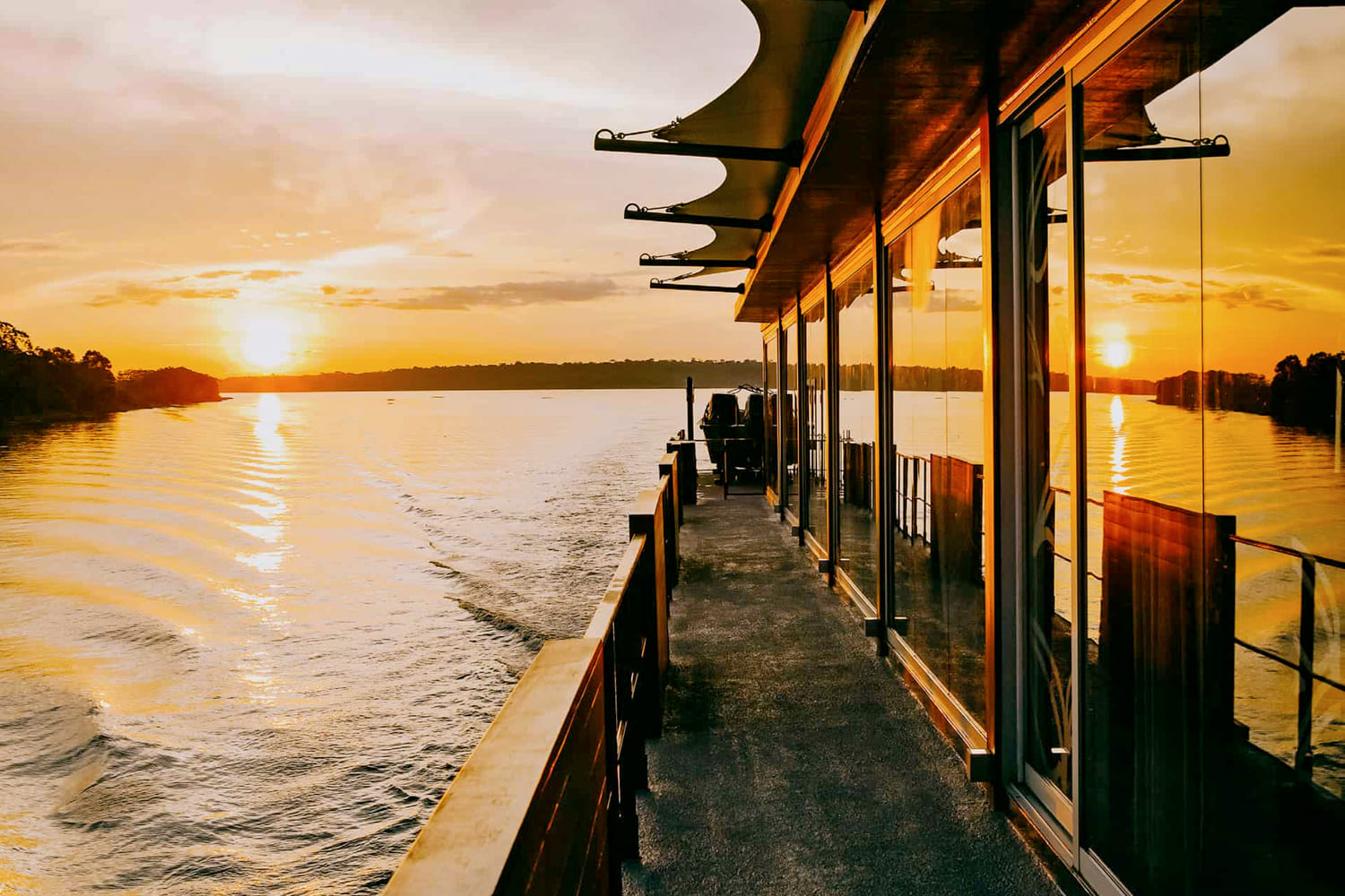 Los mejores cruceros por el río Amazonas en Perú