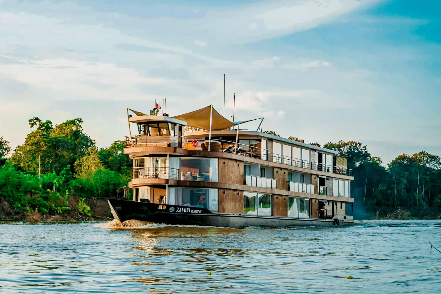 7. Croisière Zafiro