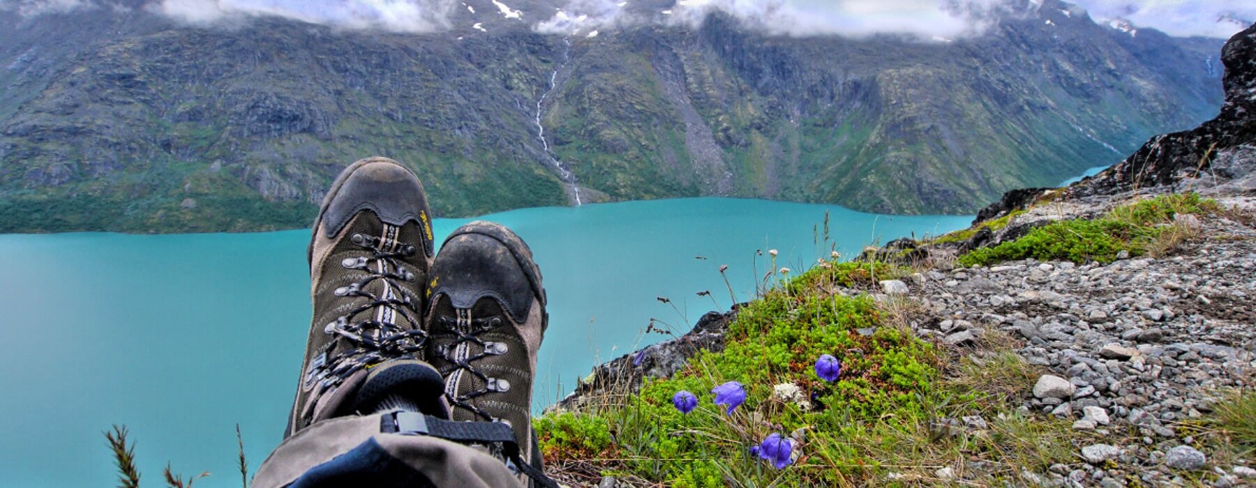 BEST HIKING BOOTS TO EXPLORE THE ANDES IN  2023
