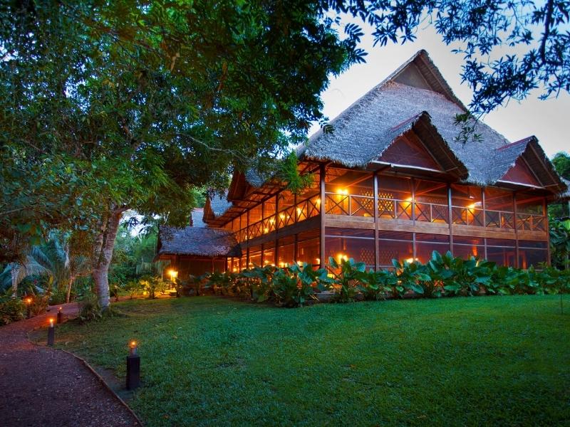 Explorez les meilleurs hôtels de luxe dans la forêt amazonienne de Tambopata