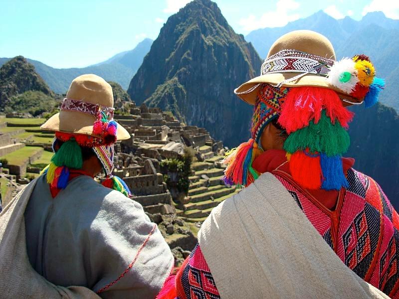 TOUR COLOURS OF PERU IN 14 DAYS