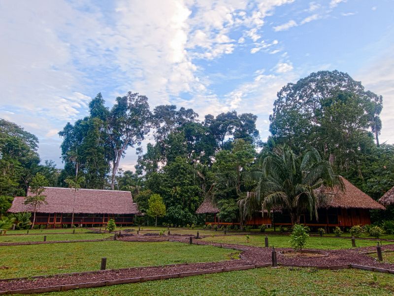 INKATERRA GUIDES FIELD STATION: THE REAL AMAZON EXPERIENCE