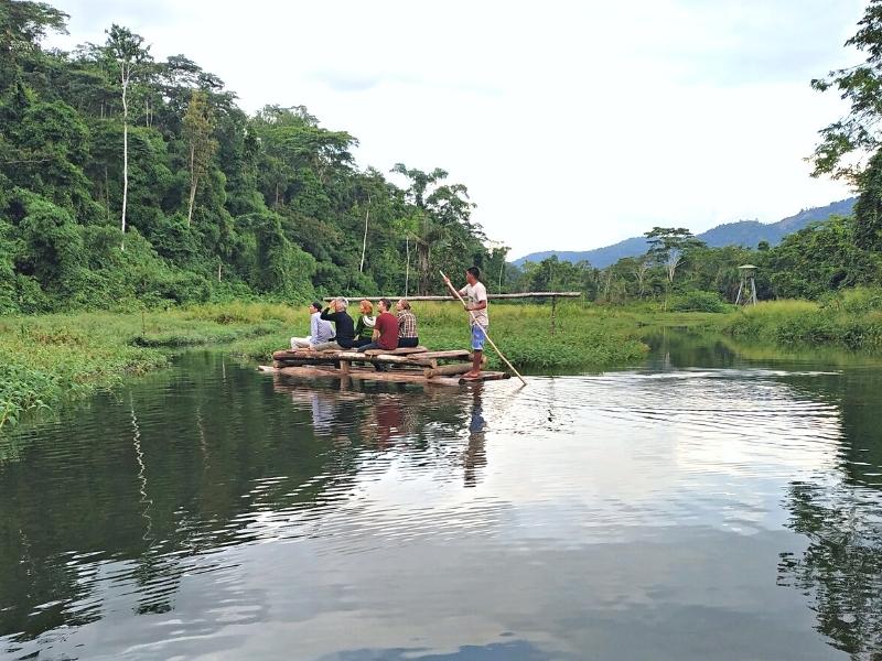 PERU REISE: ATALAYA - AMAZON LODGE - MACHUWASI SEE