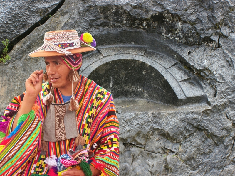 VISIT THE SACRED TEMPLE OF THE MOON AND MAKE AN OFFERING TO PACHAMAMA