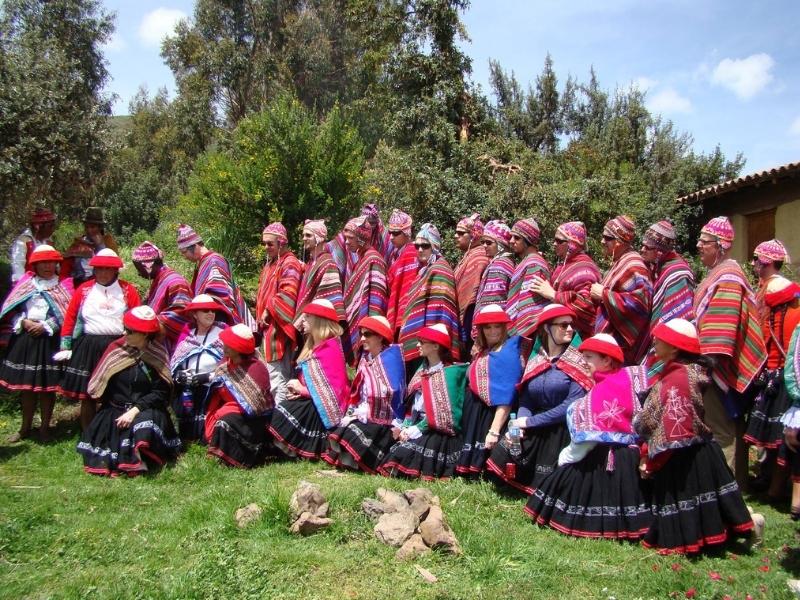 LOCAL COMMUNITY VISITS IN THE SACRED VALLEY